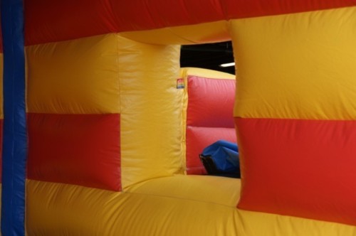 Springkussen Zeerover met glijbaan